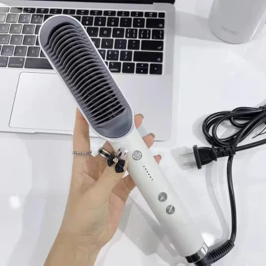 Lisseur électrique à peigne chauffant