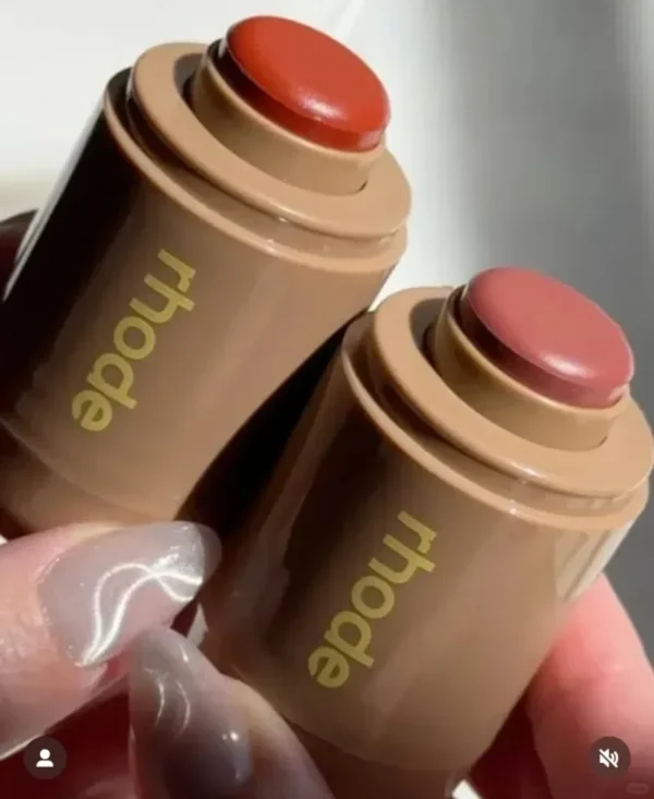 Gloss produits de maquillage portables