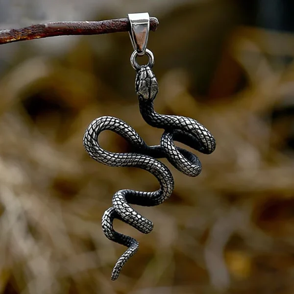 Collier pendentif serpent vintage pour homme