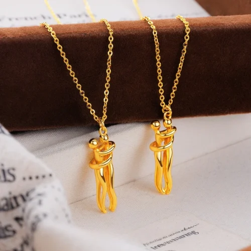 Collier pendentif Kt 14 couleur or
