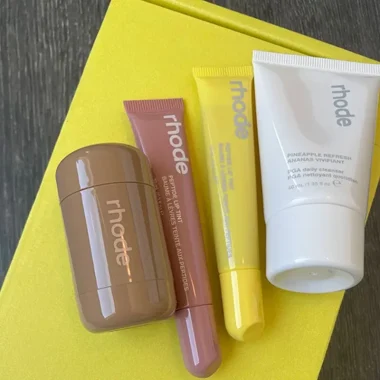 Nouveau gloss naturel de maquillage