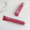 S219145606169492f9f796e0072c94559q.webp Baume à lèvres portable, blush et maquillage.