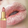 Rouge à lèvres en tube doré, 6 couleurs