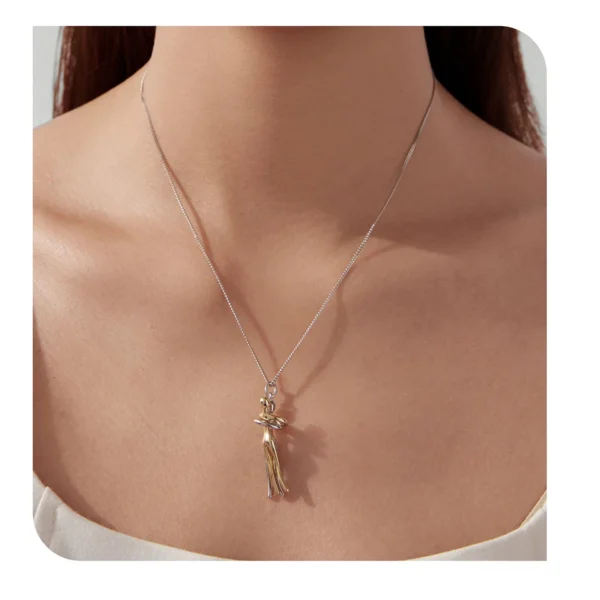 Collier pendentif WOSTU en argent massif