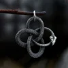 Collier pendentif serpent vintage pour homme