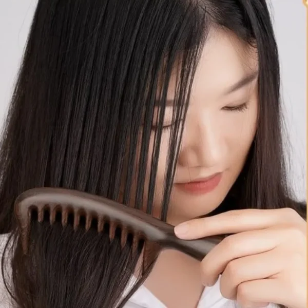 Peigne en bois naturel New Natural Labor