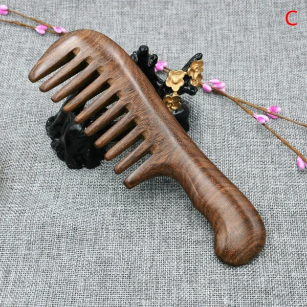 Peignes à cheveux en bois de santal naturel