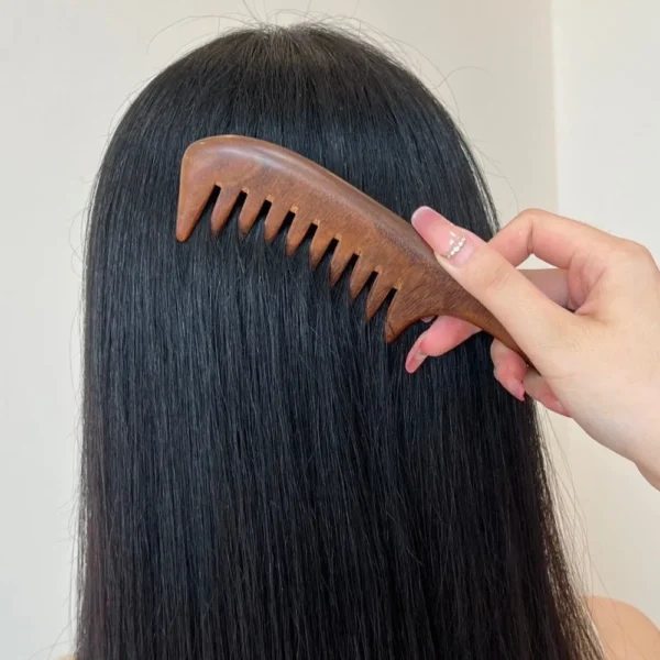 Peigne en bois naturel New Natural Labor