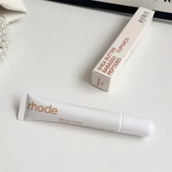 Nouveau gloss naturel de maquillage