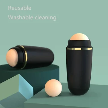 Rouleau de soin du visage en pierre volcanique