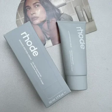 Gloss Rhode naturel Makeup Brand Ribbon Toast