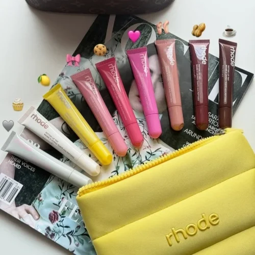 S87d841147ace4bfcb21983d5b927ffeff.webp Nouveau maquillage Rhode : blush crème