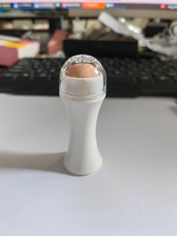 Rouleau absorbant l'huile pour le visage