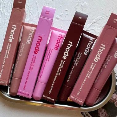 Gloss à lèvres transparent multicolore