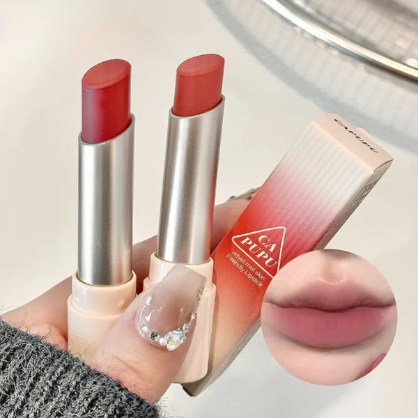 Rouge à lèvres velours waterproof naturel