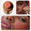 Gloss produits de maquillage portables