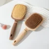 Brosse coussin d'air intégré pour en cuir