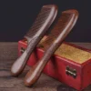 Peigne unisexe en bois de santal pour femmes et hommes