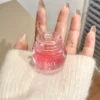 Baume à lèvres frais au miel et à la cerise