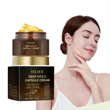 Crème visage en capsules de vitamine C