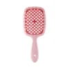 Brosse plastique de massage du cuir