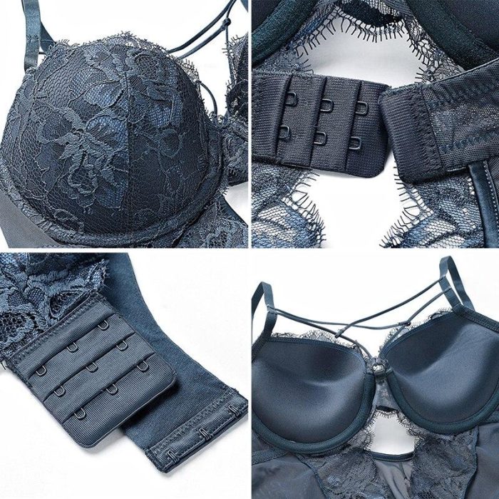 corset-en-dentelle-pour-femme.jpg Corset Dentelle <br> Féminin