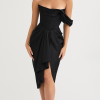 robe-noire-avec-corset.png Robe avec corset noire