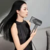 Sèche-cheveux professionnel avec fonction air chaud
